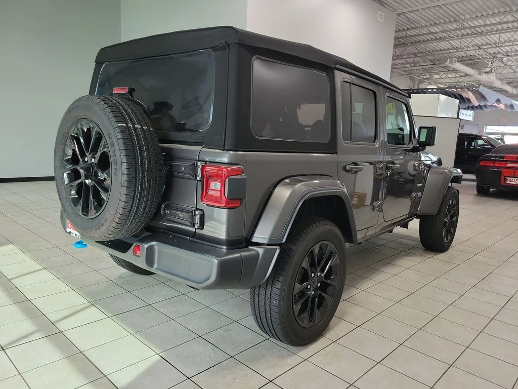 Used 2024 Gray Jeep Sahara 4xe image 13
