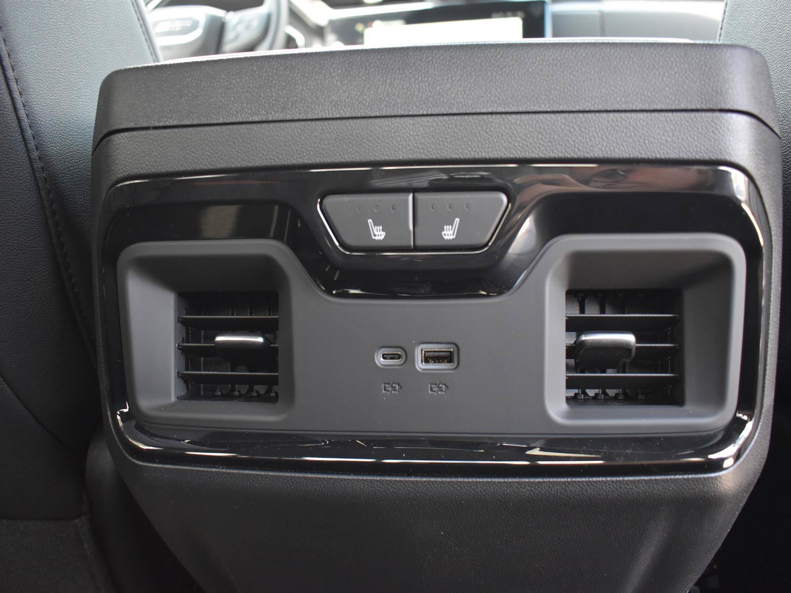 2026 GMC Sierra 1500 AT4 - Photo 6