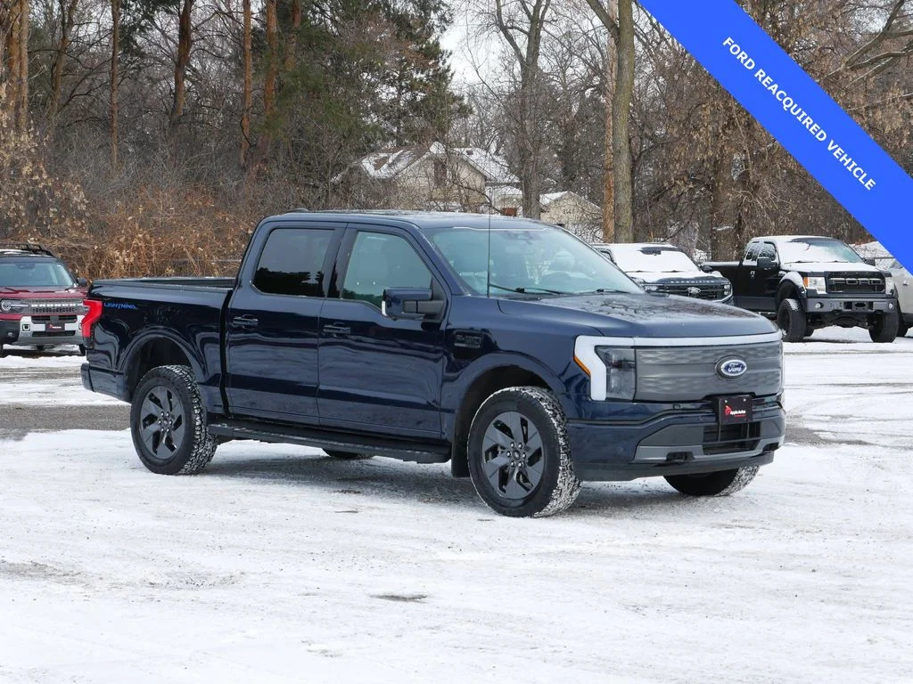 Used 2022 Blue Ford Lariat image 1