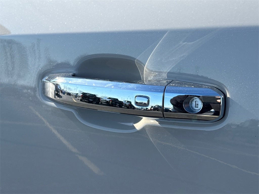 2026 GMC SIERRA - Image 12