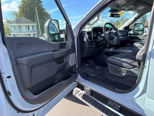 New 2026 Glacier Gray Metallic Tri-Coat Ford F-350® Lariat® image 13