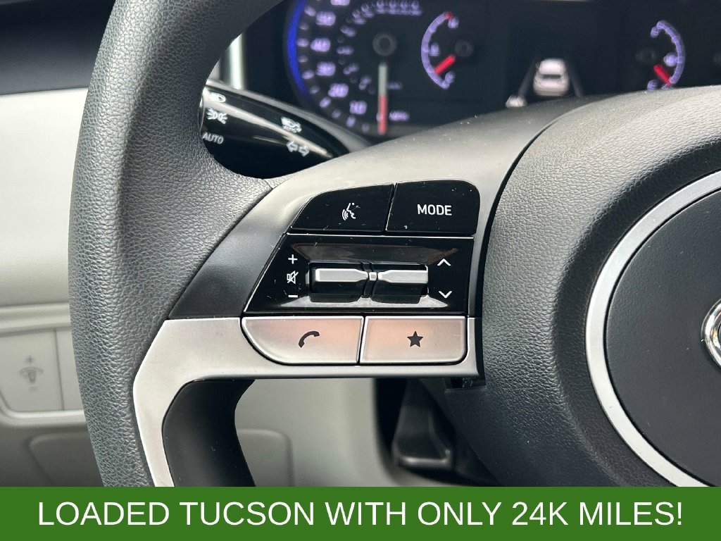 Used 2024 Silver Hyundai SEL image 23