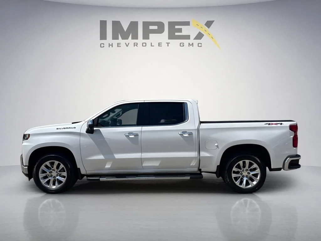 Used 2020 IRIDESCENT PEARL TRICOAT Chevrolet LTZ image 3