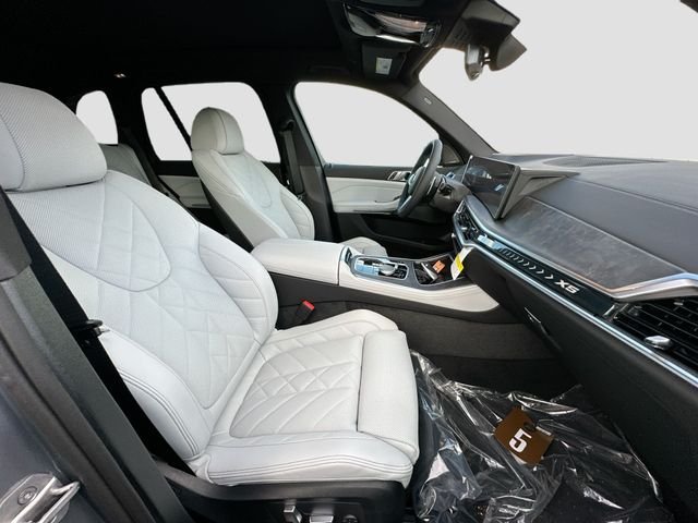 New 2026 Gray BMW sDrive40i image 21