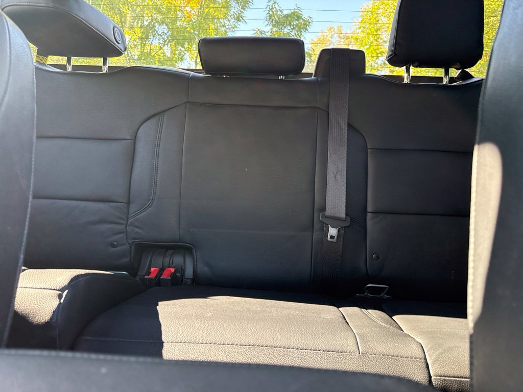 Used 2021 Silver GMC Elevation image 25