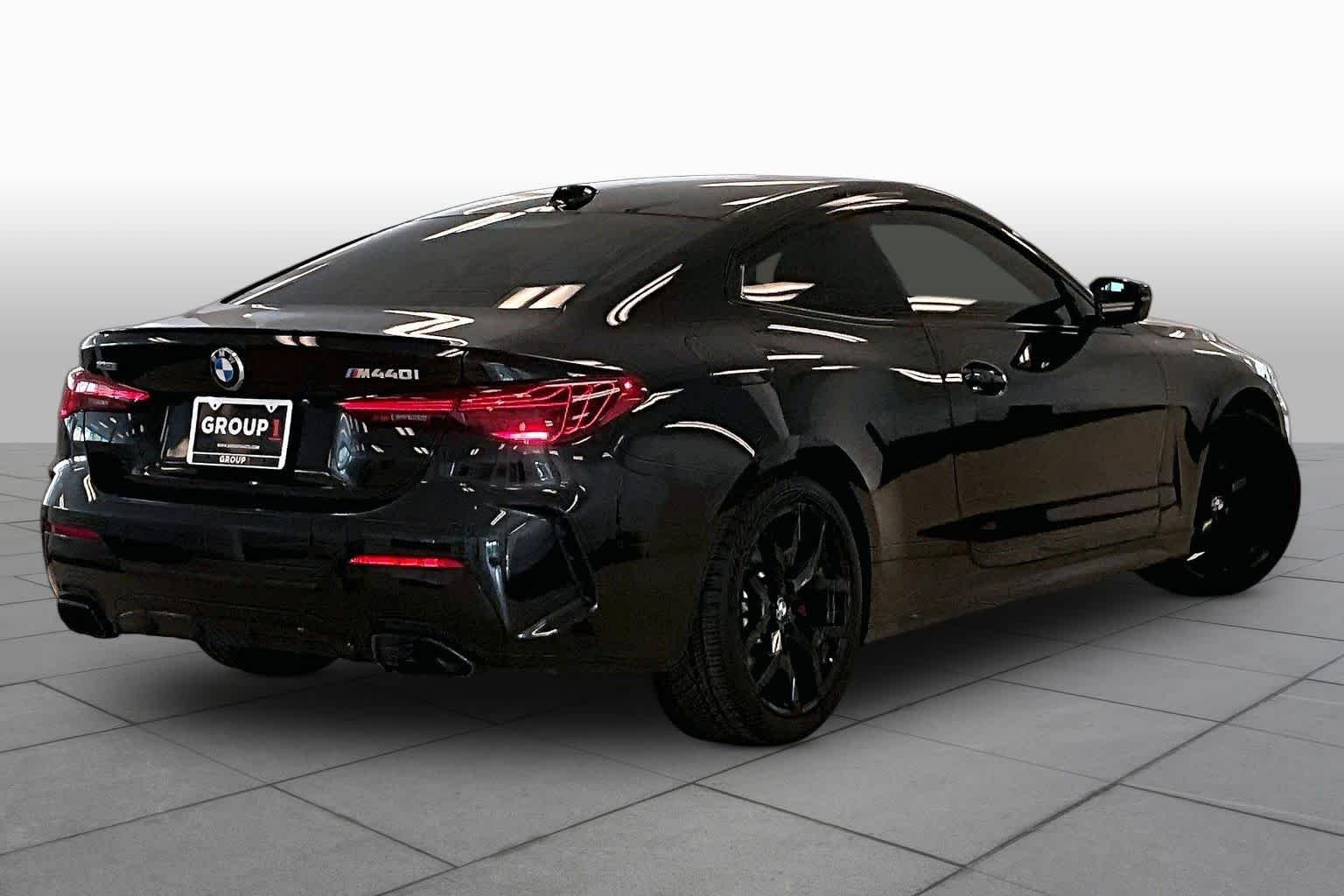 2025 BMW 4 Series 9