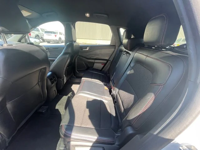 Used 2025 Silver Metallic Ford ST-Line Select image 11