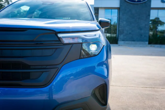 New 2026 Daybreak Blue Pearl Subaru Base image 3