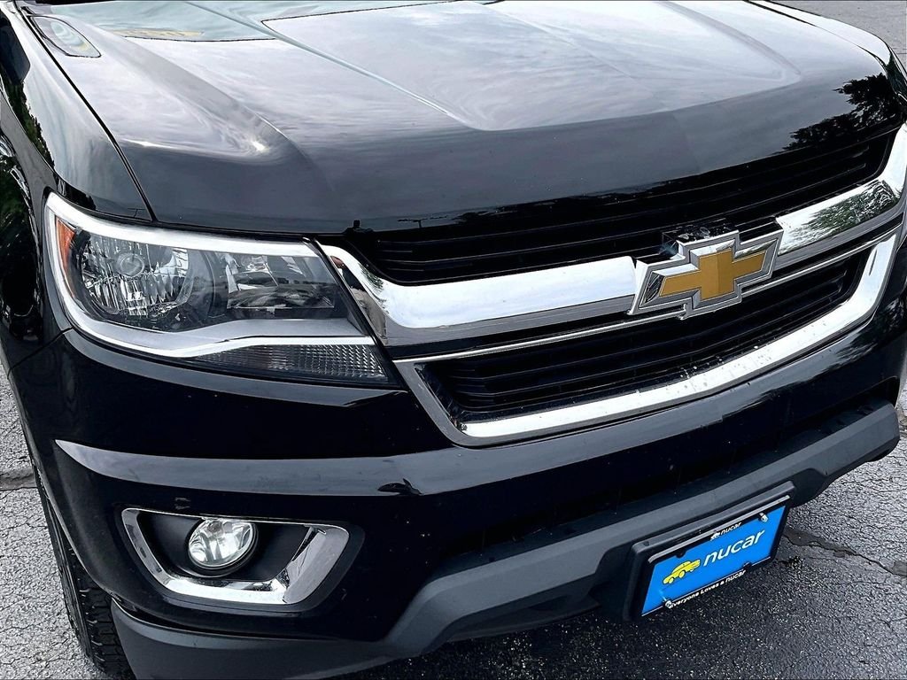 Used 2020 Black Chevrolet LT image 33