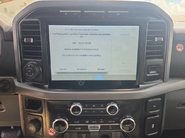 Used 2024 Black Ford XLT image 19