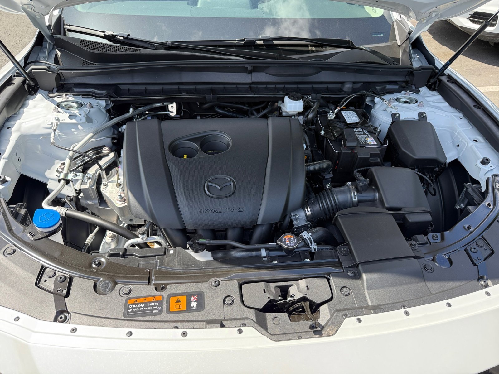 New 2026 Wind Chill Pearl Mazda 2.5 S Preferred image 20
