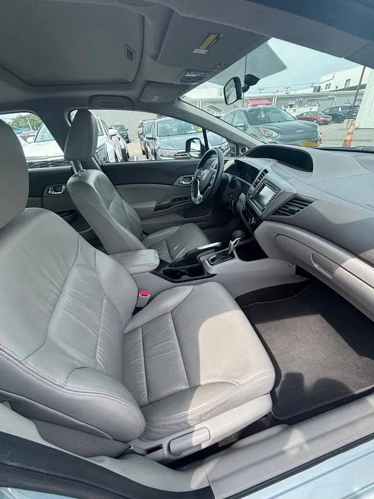 Used 2012  Honda EX-L image 23