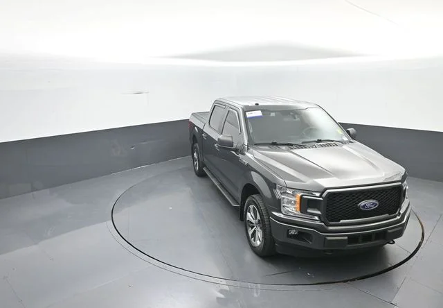 Used 2019 Magnetic Ford XL image 25
