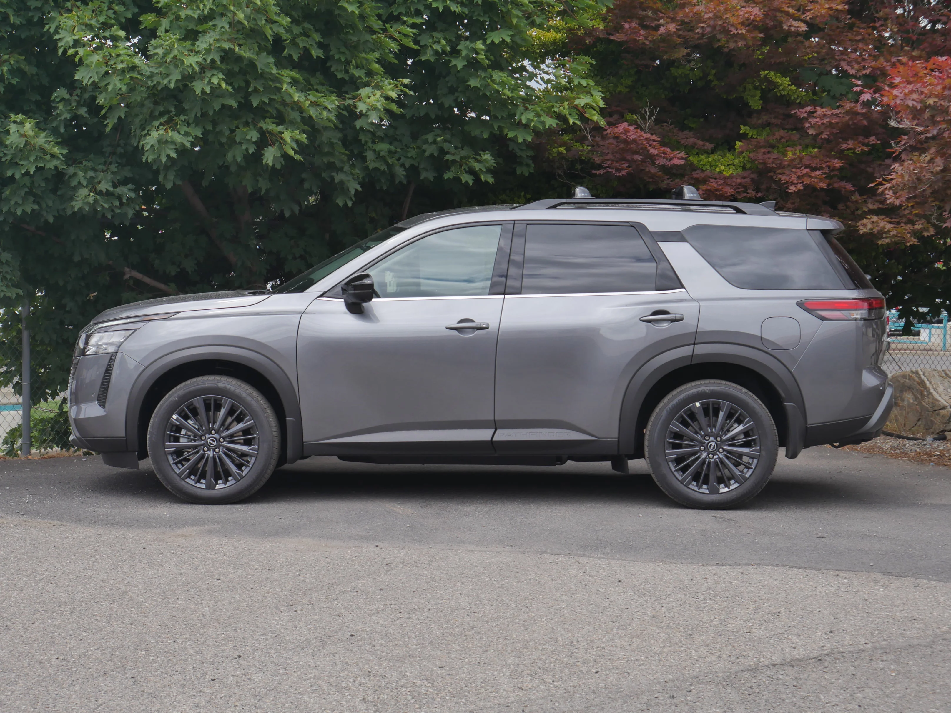 New 2026 Gun Metallic Nissan SL image 16