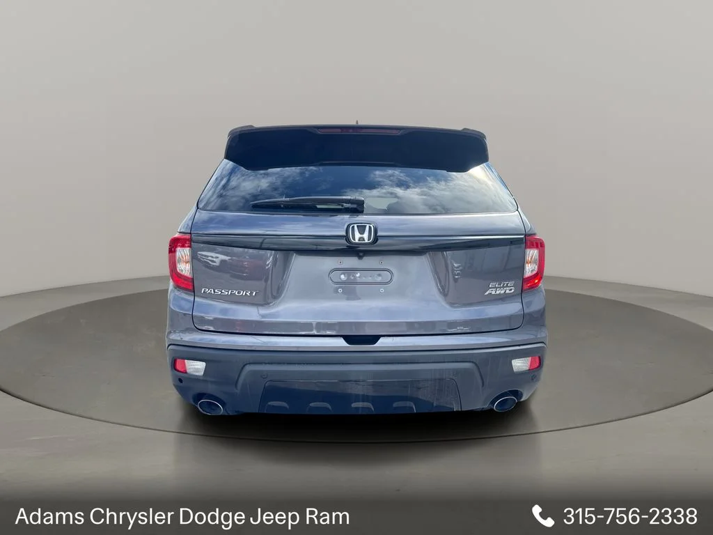 Used 2019 Gray Honda Elite image 8