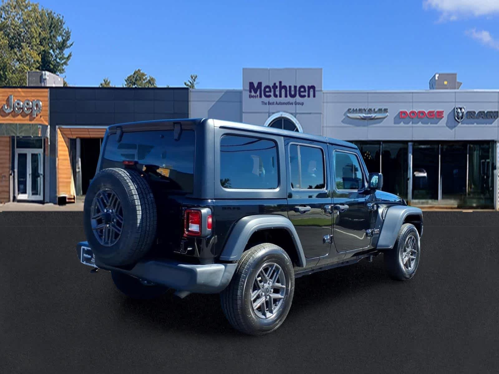 Used 2024 Black Clearcoat Jeep Sport S image 4