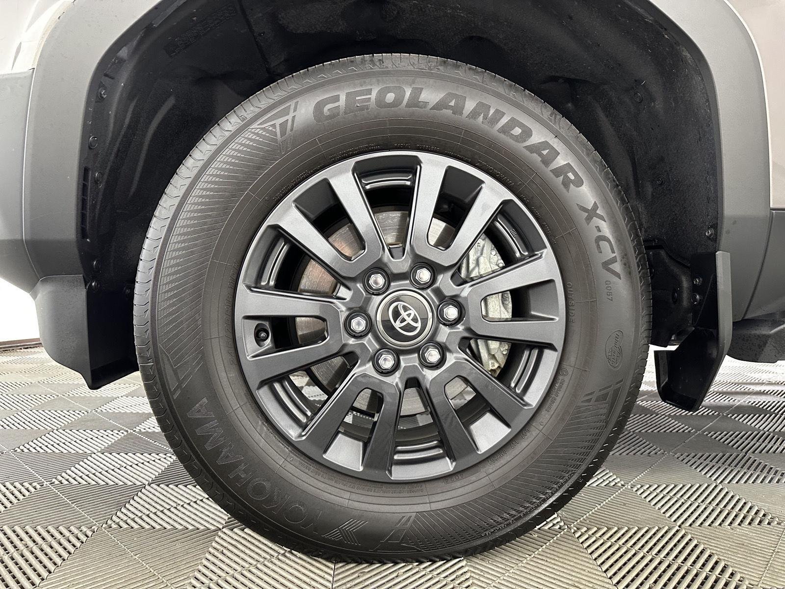 Used 2025 Meteor Shower Toyota 1958 image 25
