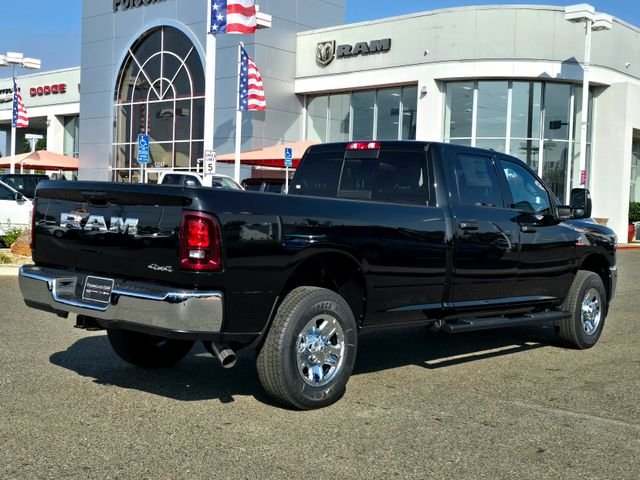 New 2026 Diamond Black Crystal Pearl-Coat Exterior Paint RAM Tradesman image 4