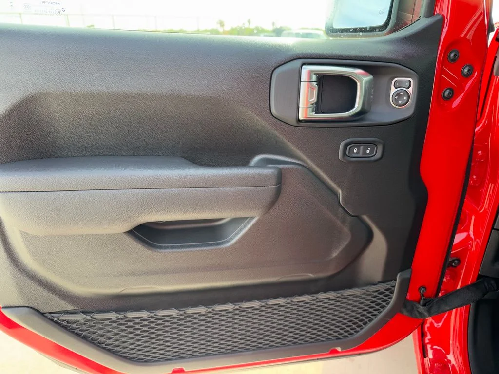 2025 Jeep Gladiator Sport S - Photo 13