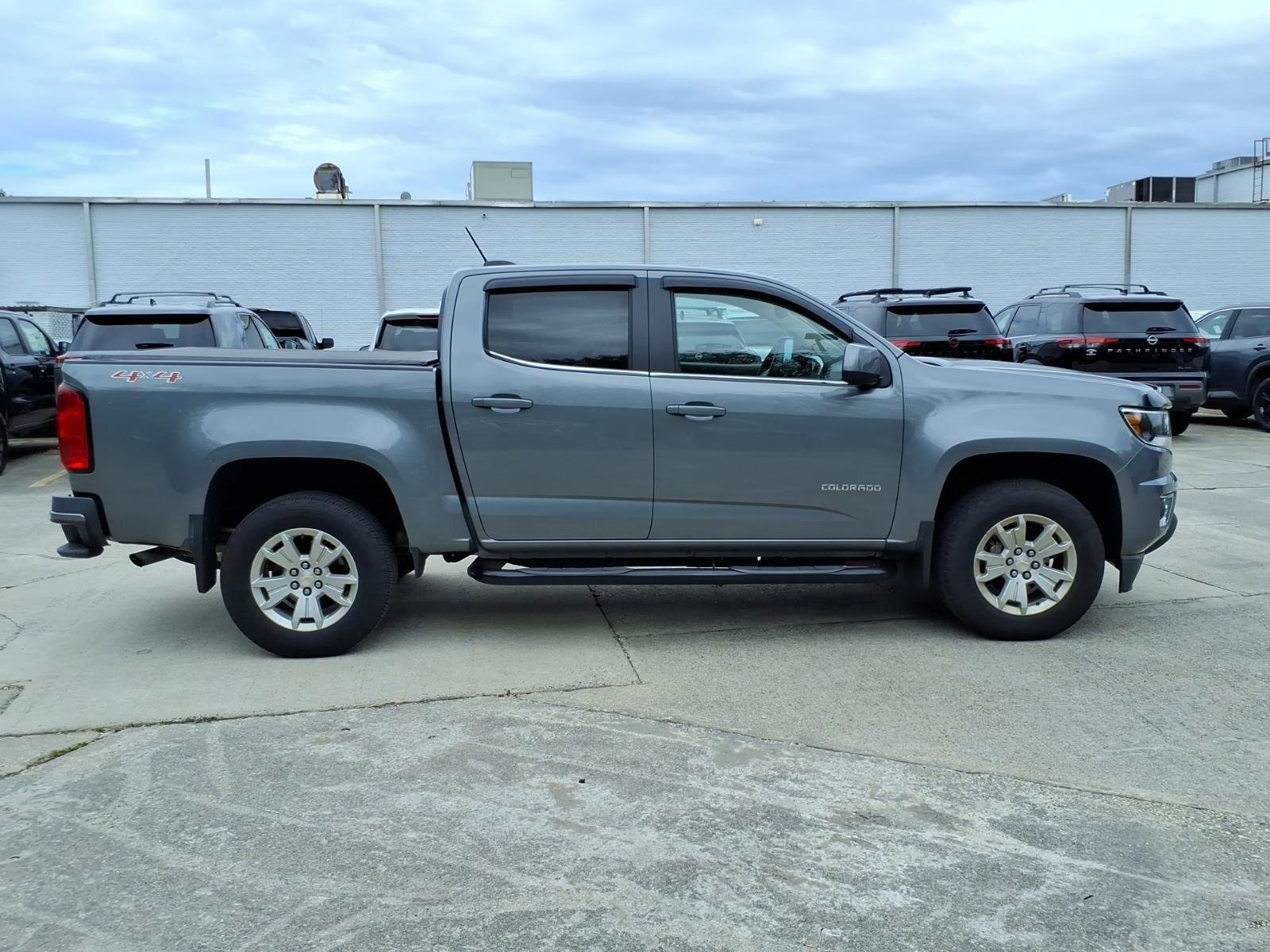 Used 2019 Satin Steel Metallic Chevrolet 4WD LT image 6