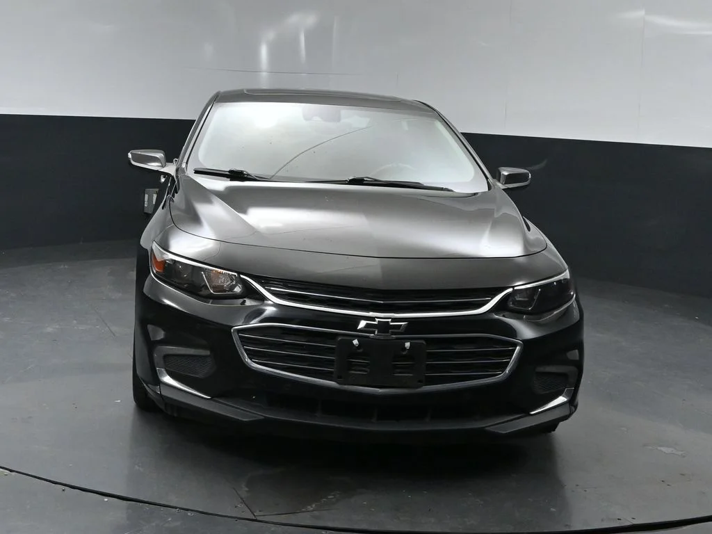 Used 2017 Black Metallic Chevrolet Premier image 7