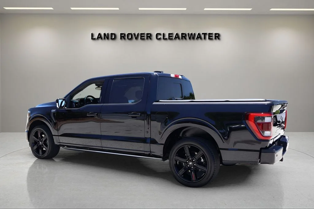 Used 2021 Black Ford Lariat image 3