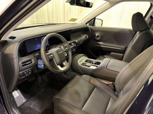 New 2026 Classy Blue Pearl Hyundai SEL 8P image 13