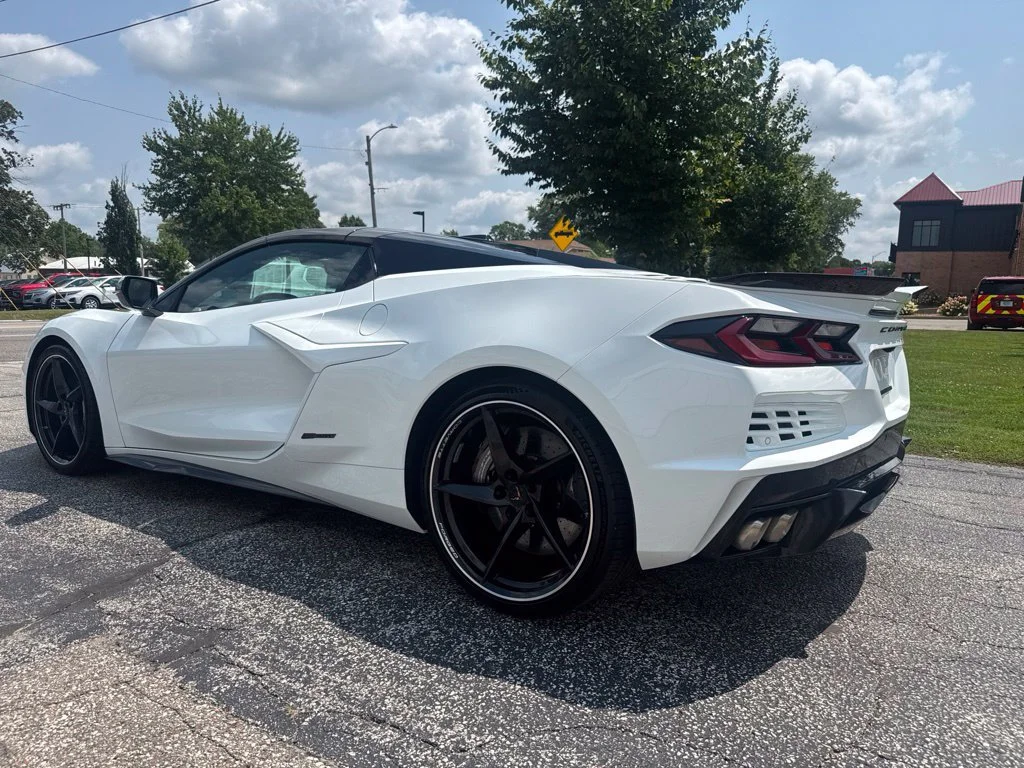 Used 2024 Arctic White Chevrolet 3LZ image 5