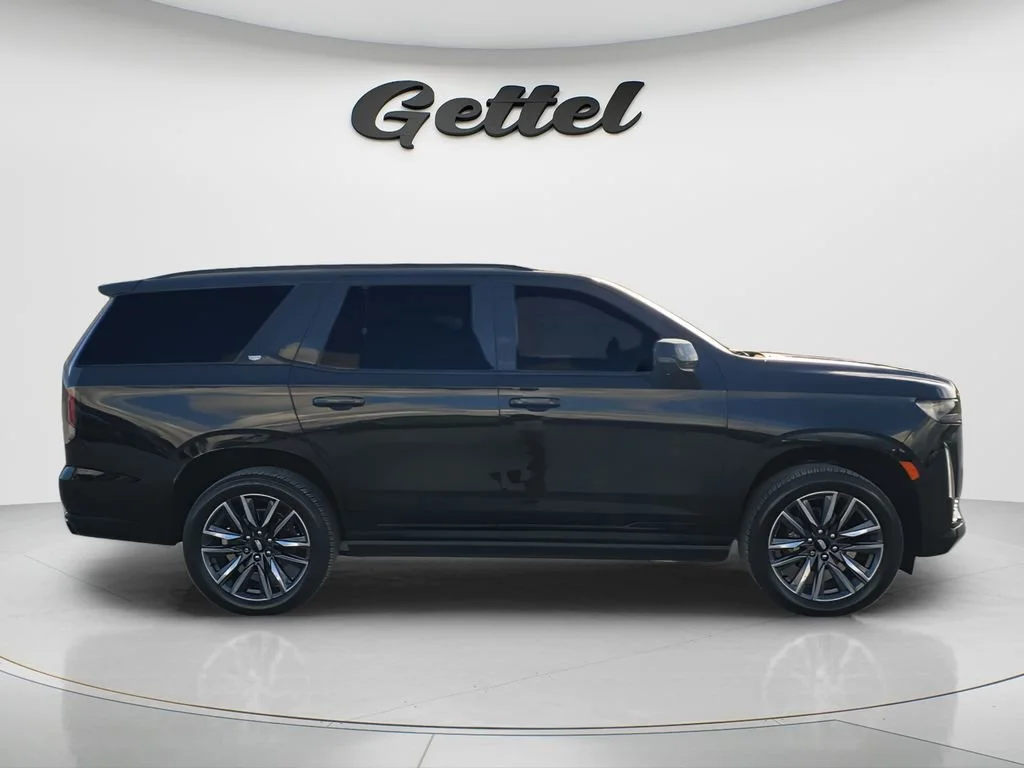 Used 2022 Black Raven Cadillac Sport Platinum image 3