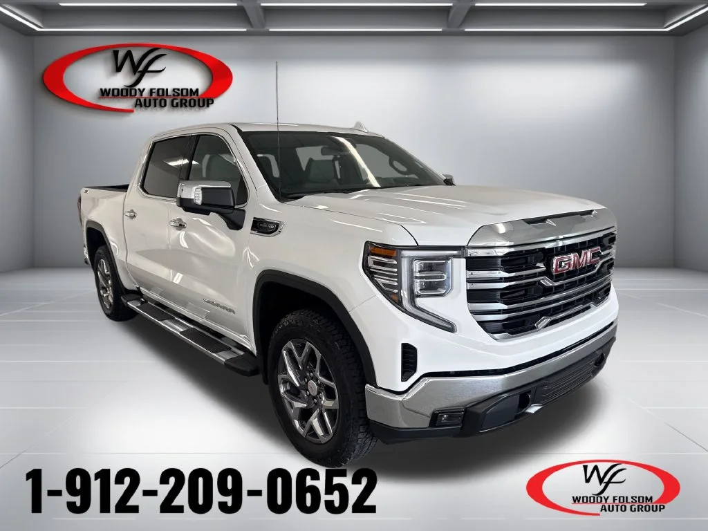 New 2026 Summit White GMC SLT image 1