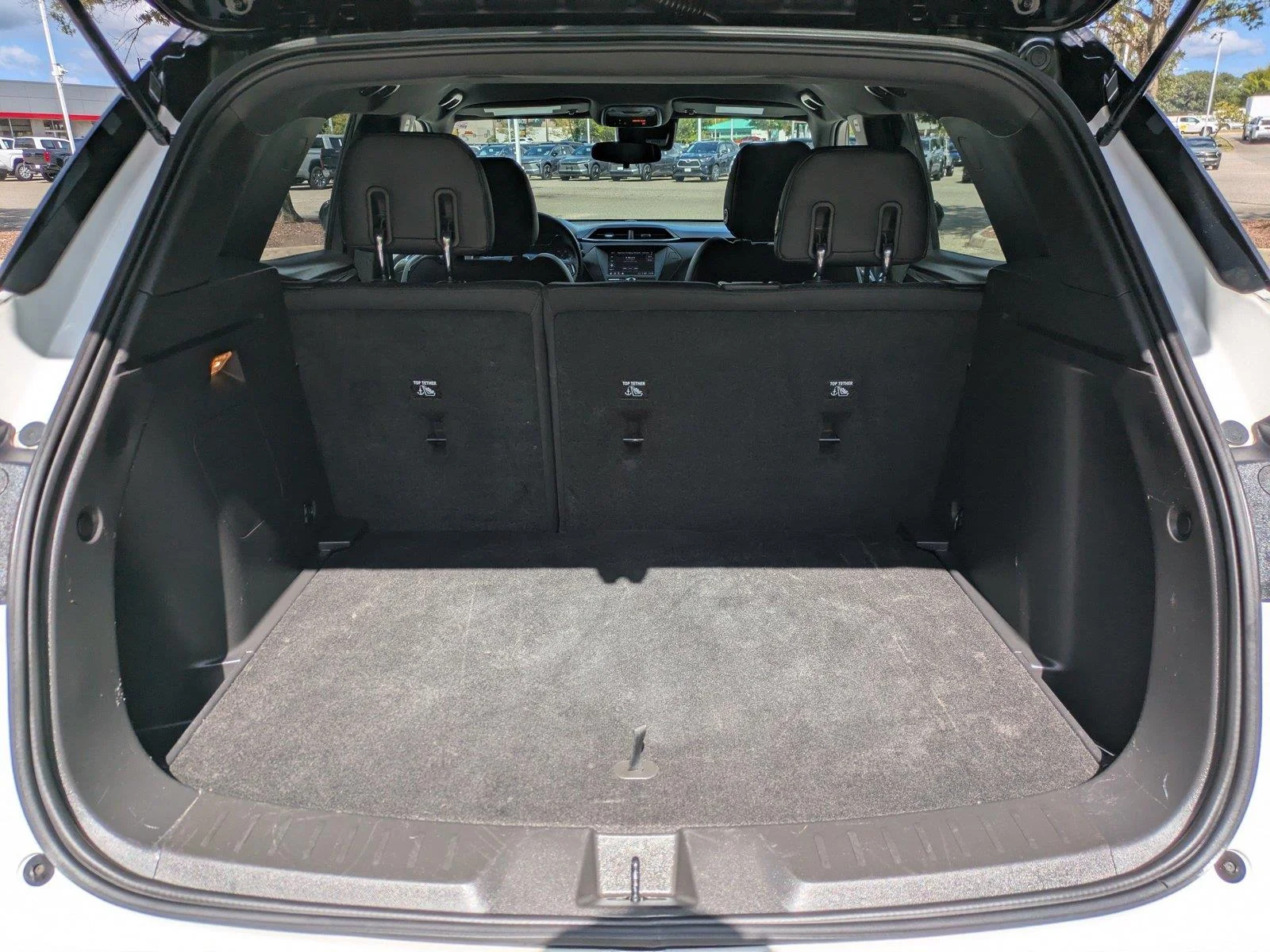 Used 2023 Summit White Chevrolet RS image 13