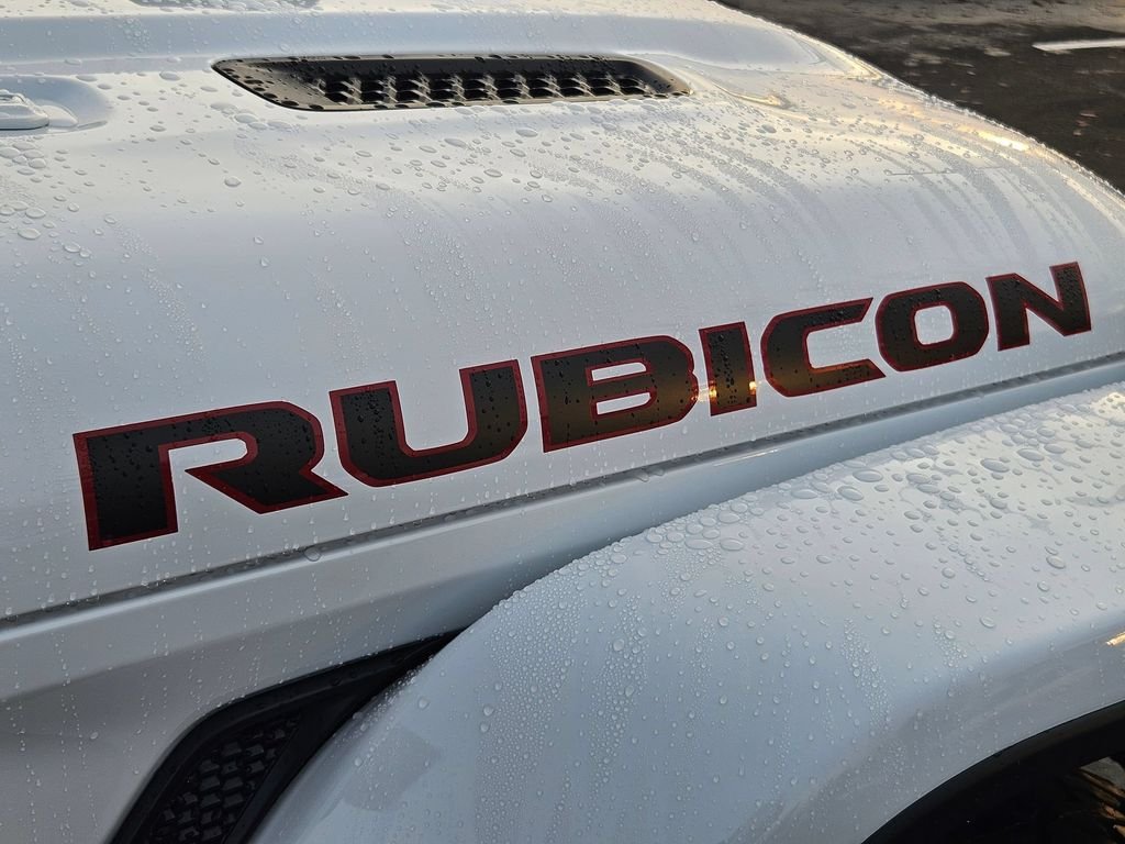 New 2026 Bright White Clearcoat Jeep Rubicon image 33