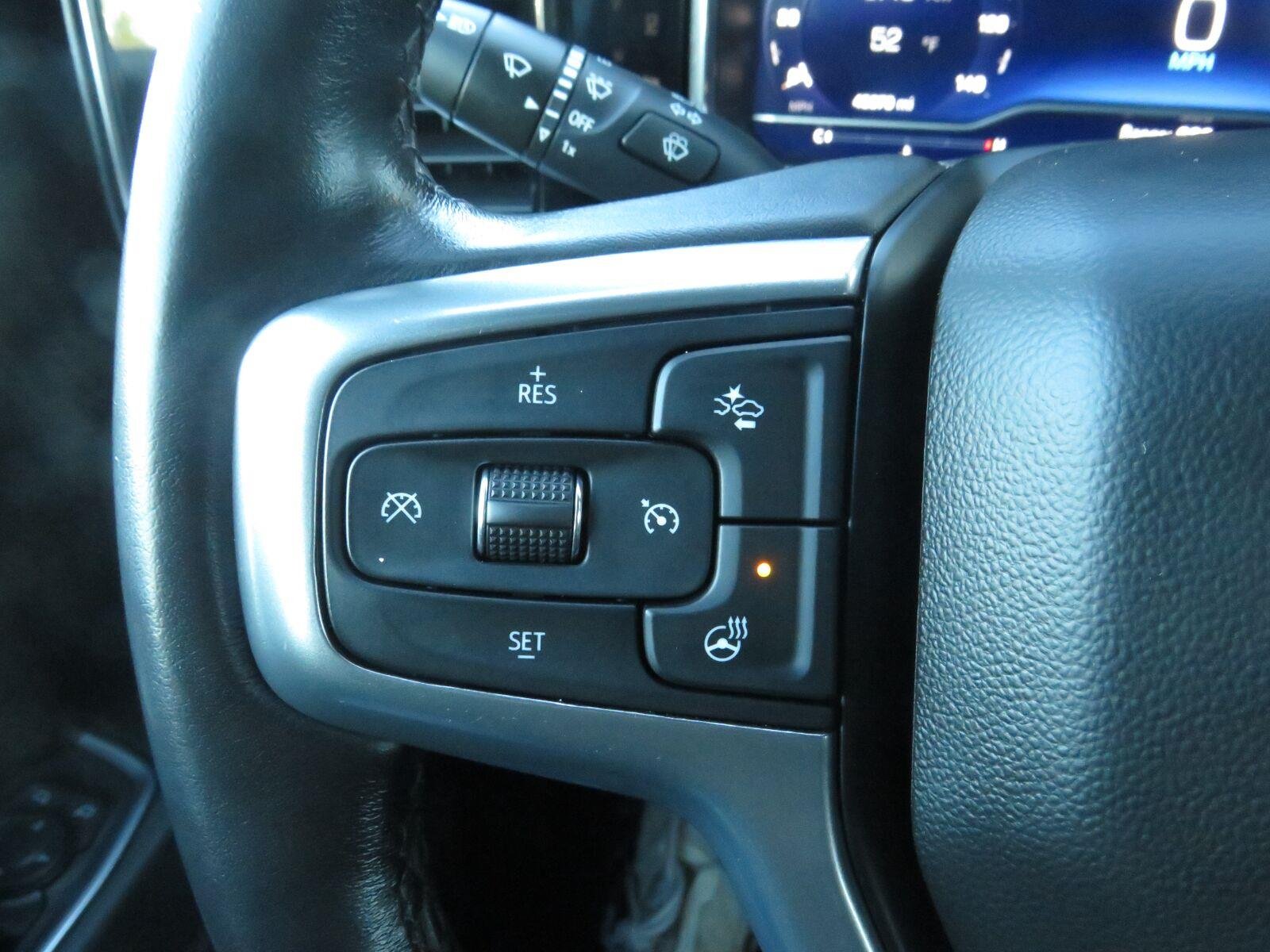 Used 2022 Glacier Blue Metallic Chevrolet LT image 29