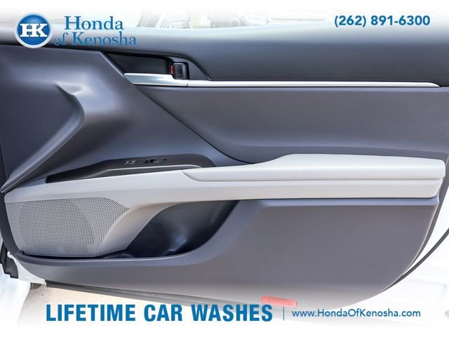 Used 2024 Ice Toyota SE image 25