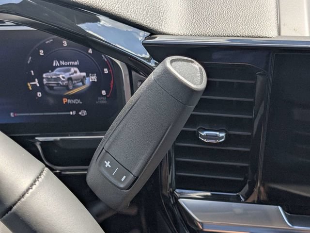 New 2026 Summit White Chevrolet LT image 26