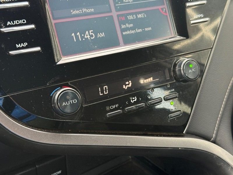 Used 2019 Midnight Black Metallic Toyota SE image 28