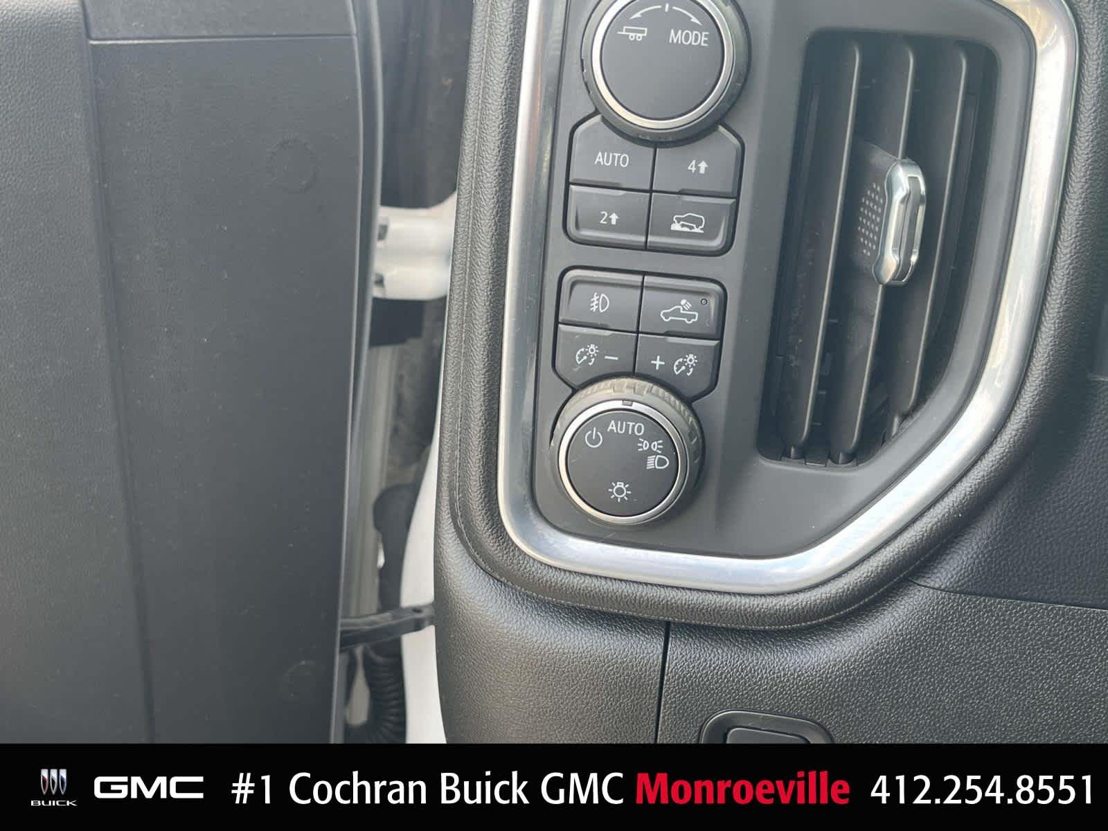 Used 2022 Summit White Chevrolet RST image 37