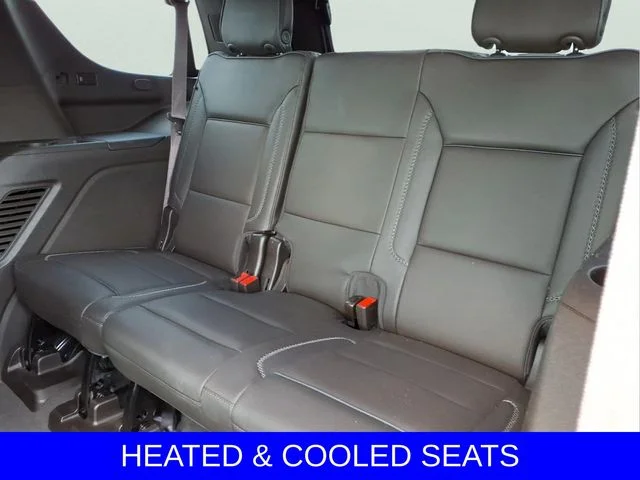 Used 2023 White GMC Denali image 24