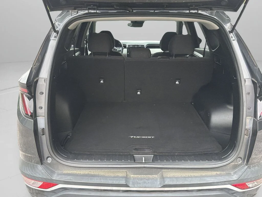 Used 2022 Gray Hyundai SEL image 11