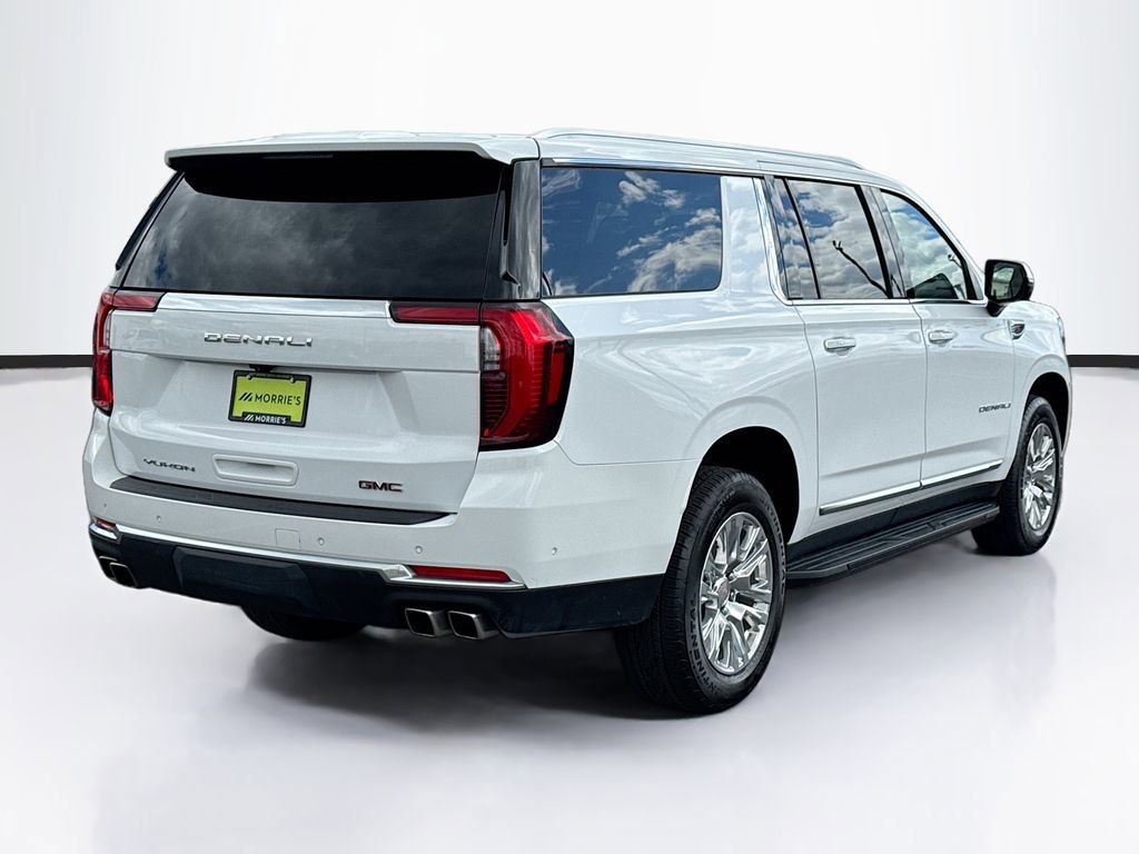 2025 GMC Yukon XL Denali - Photo 7