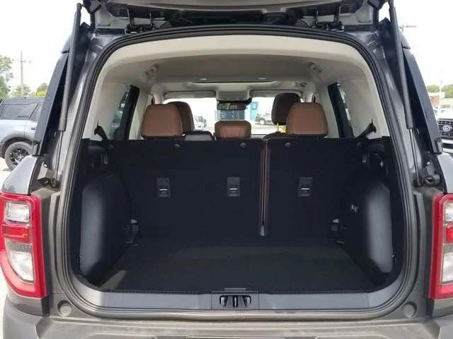 New 2025 Carbonized Gray Metallic Ford Outer Banks® image 11