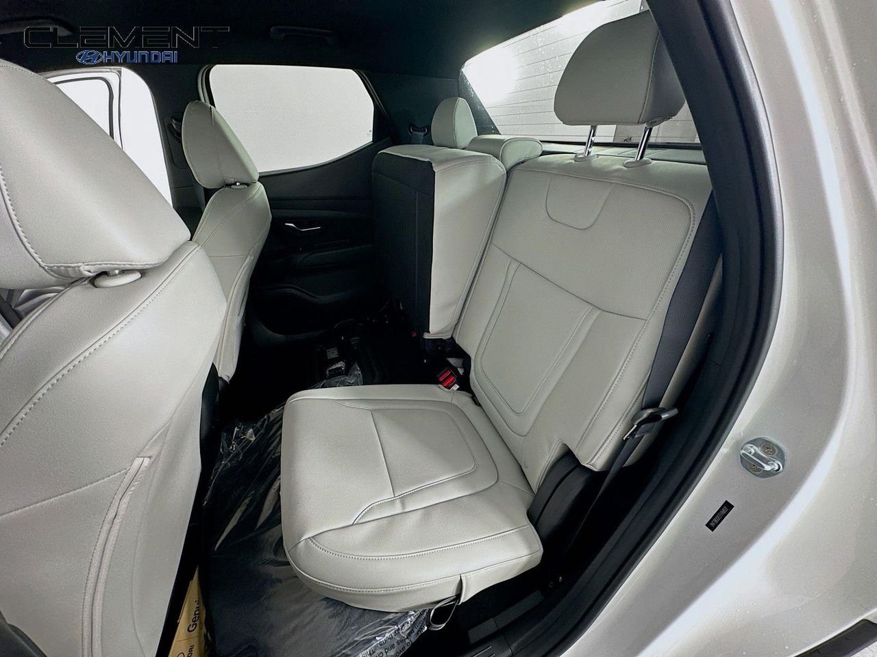 New 2026 White Hyundai SEL AWD image 27