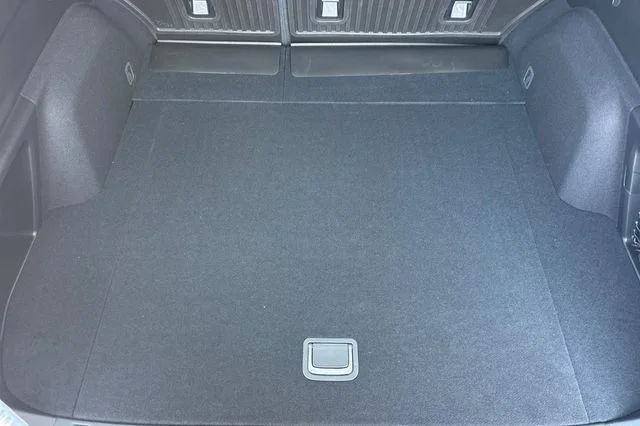 New 2026 CRYSTAL WHITE PEARL Subaru Premium image 12