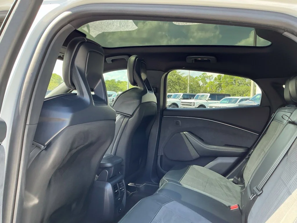 Used 2023 White Ford GT image 25