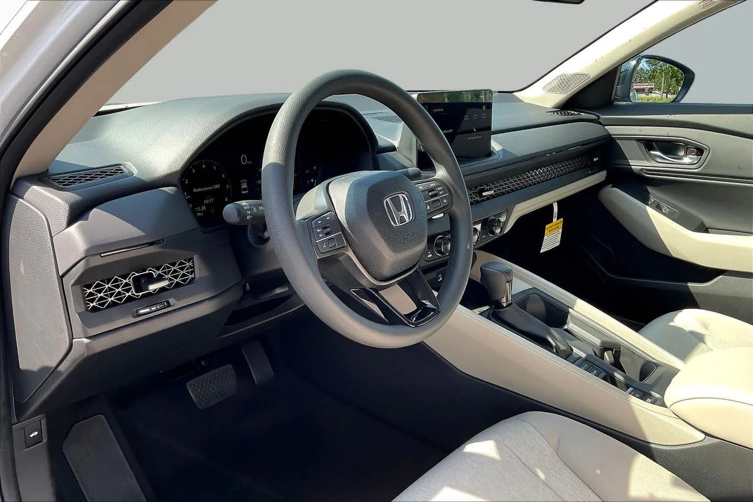 New 2026 Platinum White Pearl Honda SE image 8