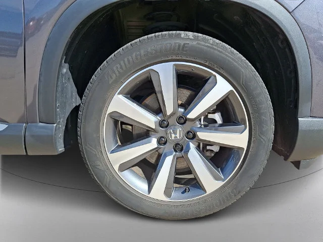 Used 2024 Gray Honda Touring image 8