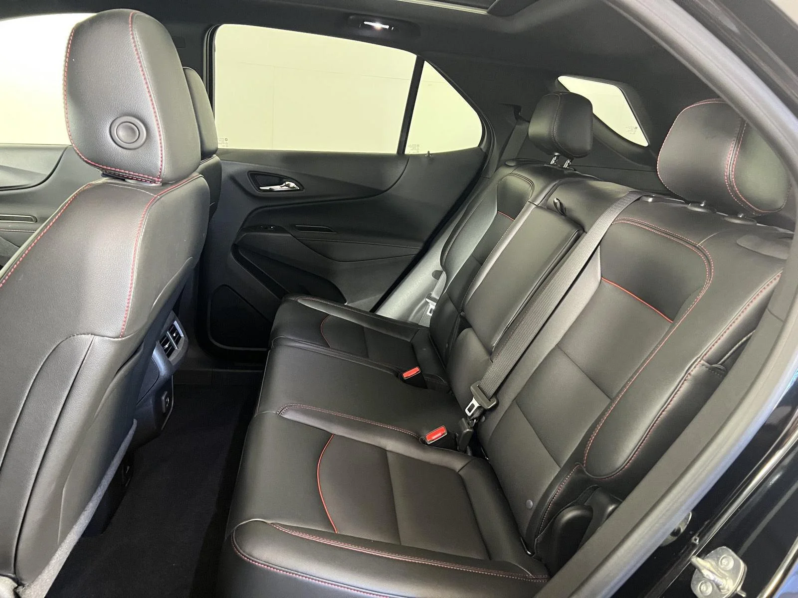 Used 2024 Mosaic Black Metallic Chevrolet RS image 19