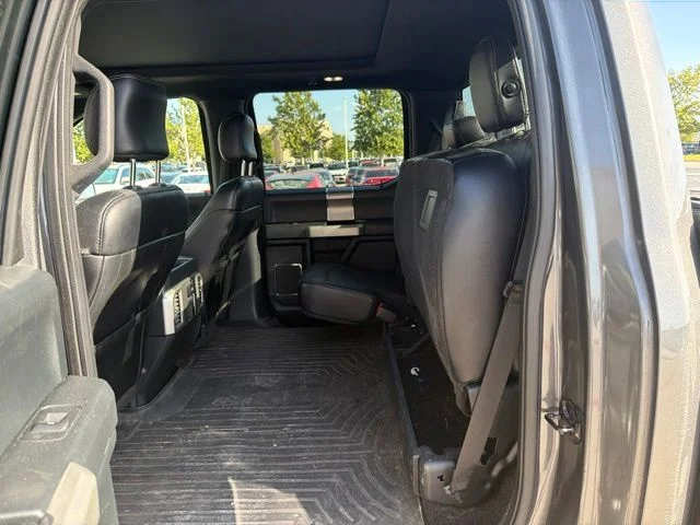 Used 2016 Magnetic Ford Lariat image 6