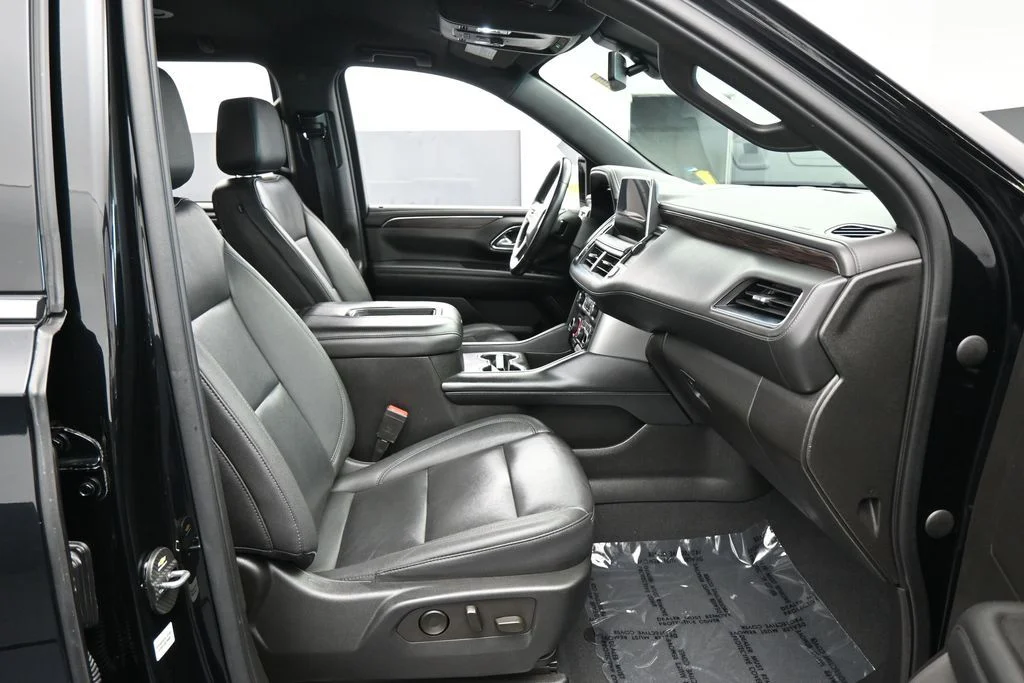 Used 2022 Black Chevrolet LT image 45