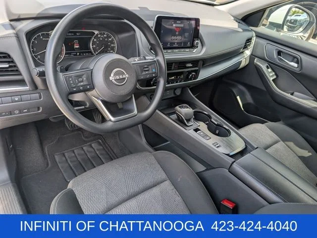 Used 2024 White Nissan SV image 4